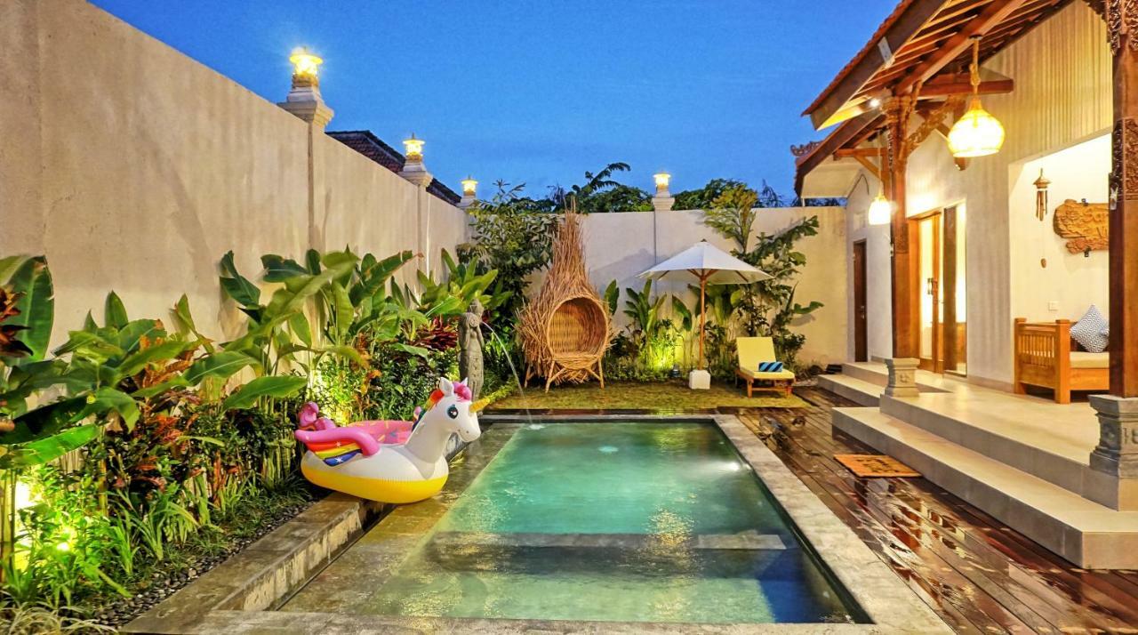 Sarayu Villa Seminyak Eksteriør billede